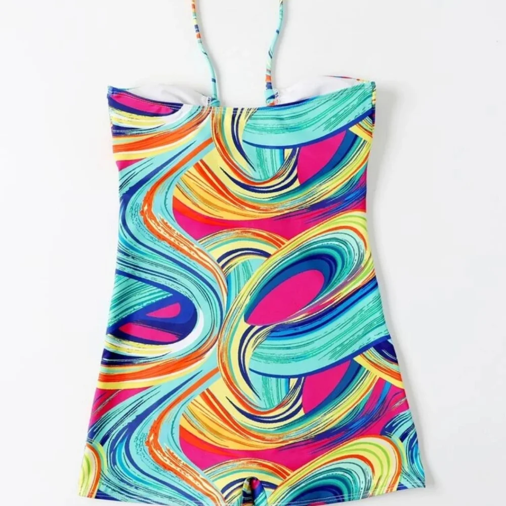 One piece swimsuit - Picture 3 of 4
